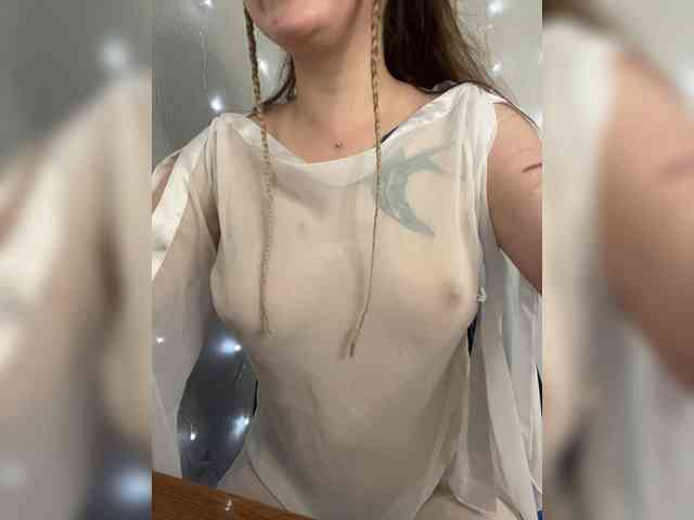 Alena121 webcam
