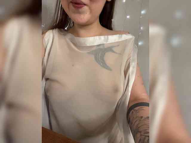 Alena121 webcam