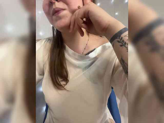 Alena121 webcam
