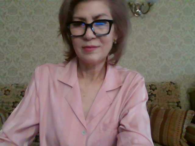 Elegant00Lady