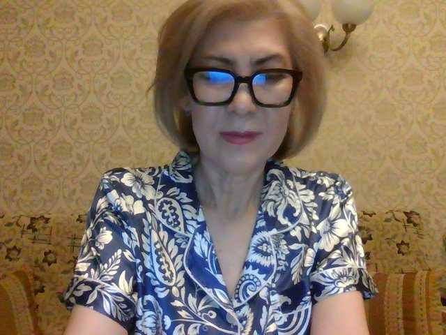 Elegant00Lady