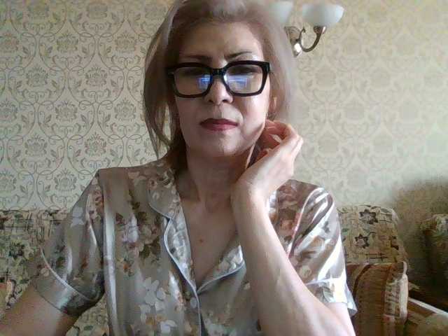 Elegant00Lady live cam on BongaCams