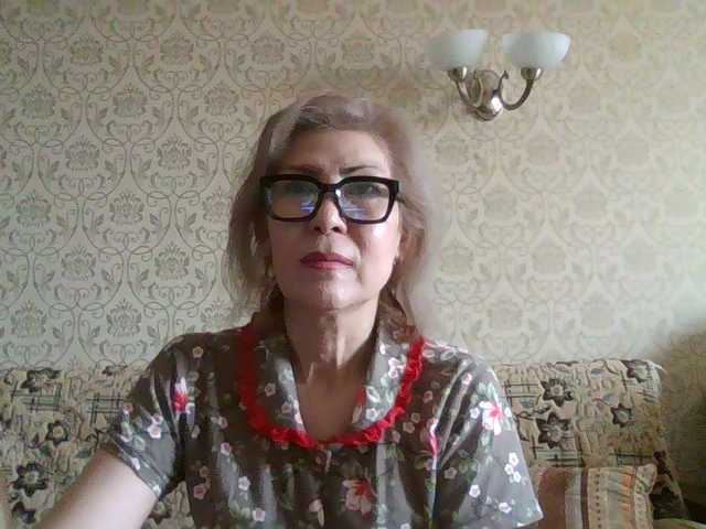 Elegant00Lady live cam on BongaCams