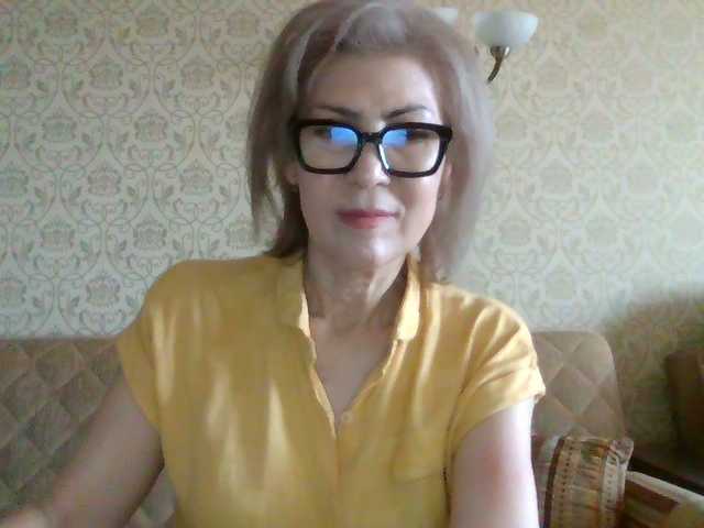 Elegant00Lady