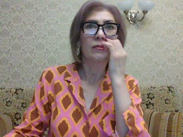 Elegant00Lady