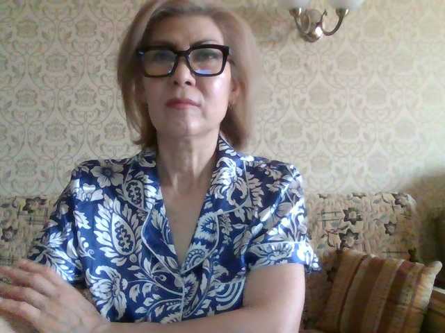 Elegant00Lady