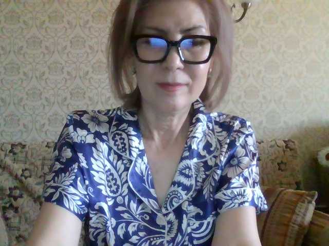 Elegant00Lady live cam on BongaCams