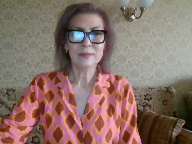 Elegant00Lady