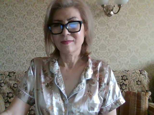 ElegantLady00 live webcam show