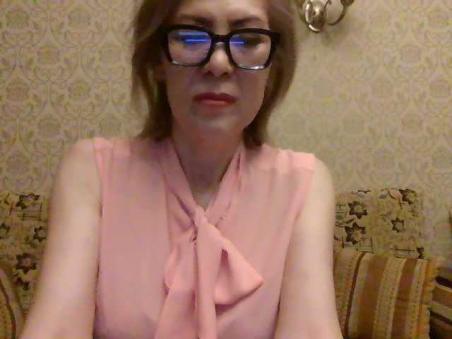 Elegant00Lady live cam on BongaCams