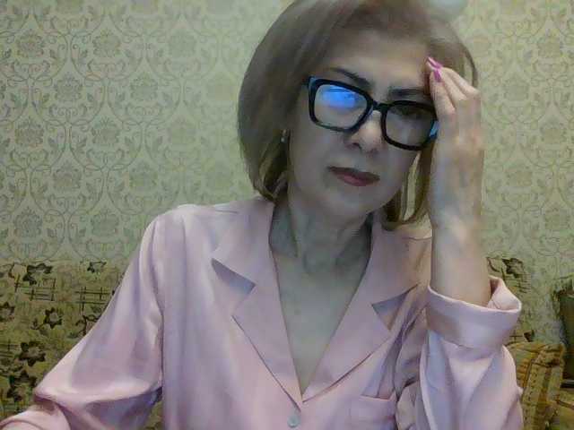 Elegant00Lady live cam on BongaCams
