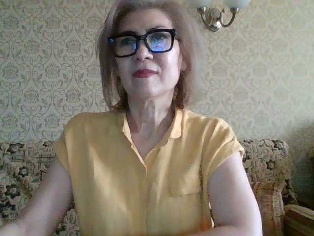 Elegant00Lady