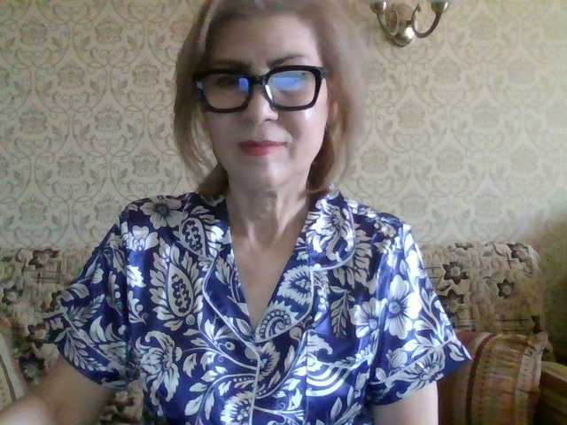 Elegant00Lady
