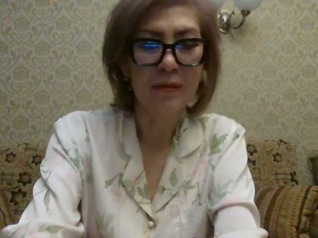 Elegant00Lady