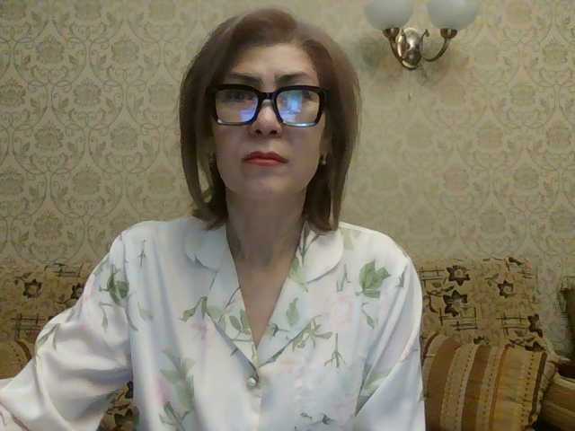 Elegant00Lady live cam on BongaCams