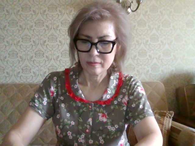 Elegant00Lady live cam on BongaCams