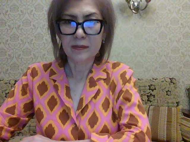 Elegant00Lady