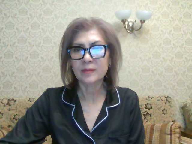 Elegant00Lady live cam on BongaCams
