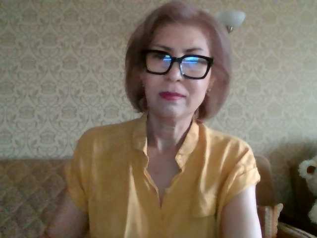 Elegant00Lady