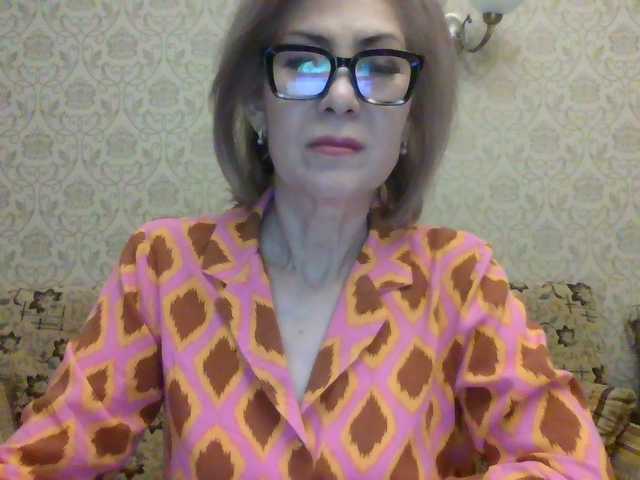 Elegant00Lady