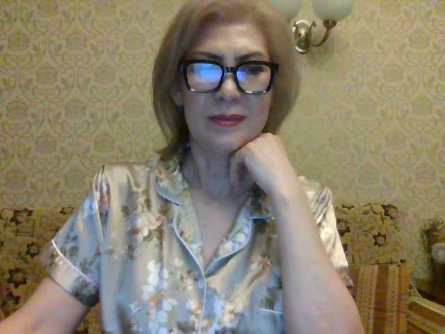 Elegant00Lady