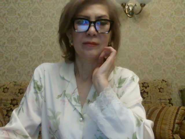 Elegant00Lady