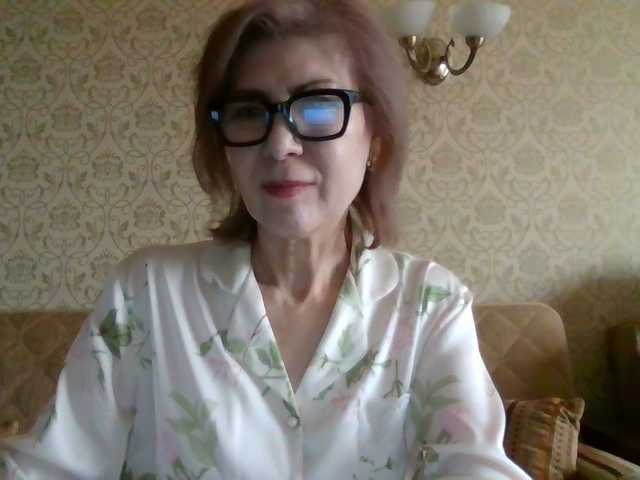 Elegant00Lady's BongaCams show and profile