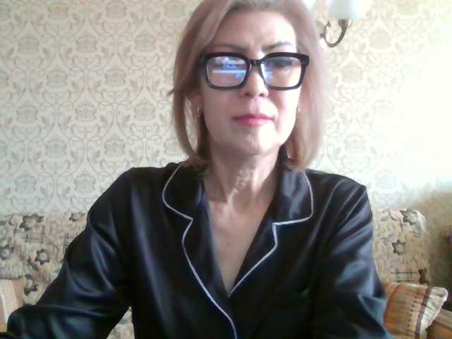 Elegant00Lady