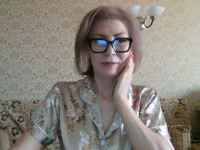 Elegant00Lady
