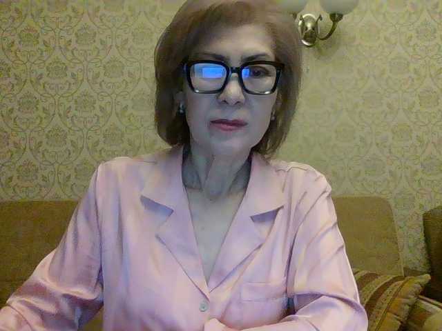Elegant00Lady