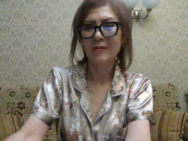 Elegant00Lady