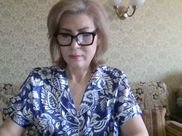 модель Elegant00Lady