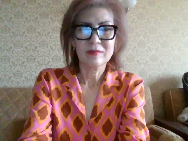 Elegant00Lady