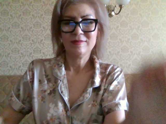Elegant00Lady
