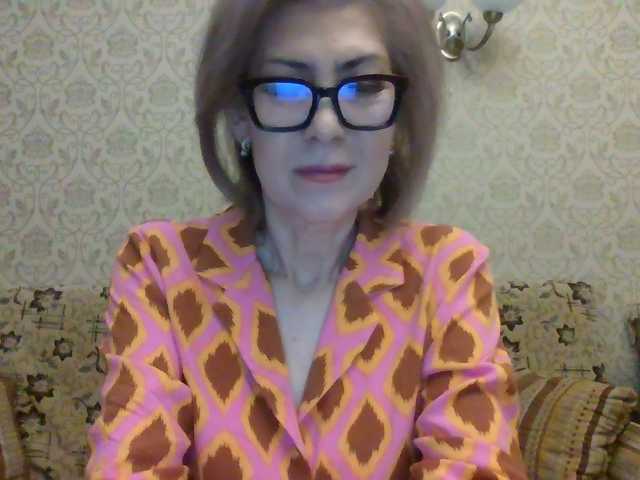 Elegant00Lady