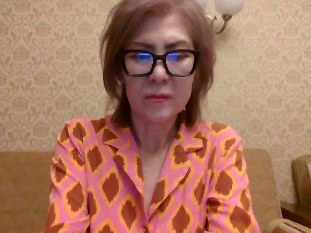 Elegant00Lady's BongaCams show and profile