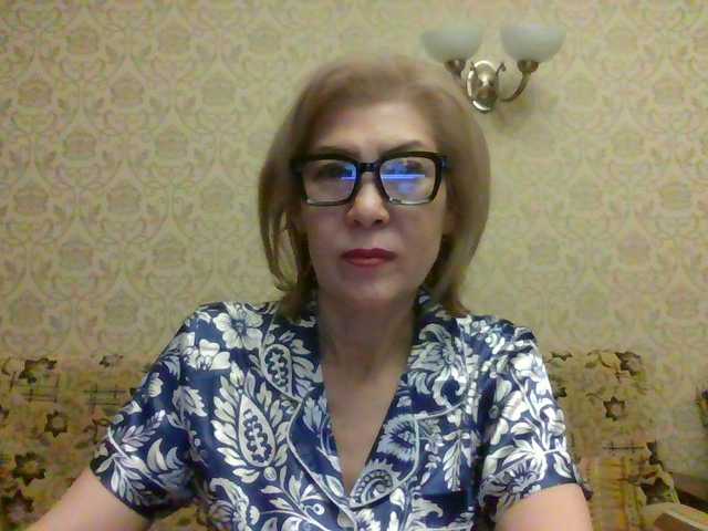 ElegantLady00 live webcam show