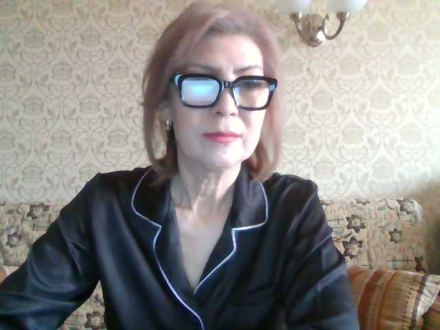 Elegant00Lady