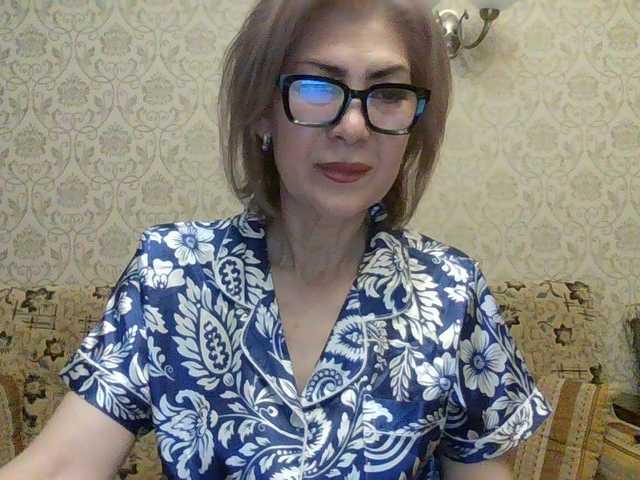 Elegant00Lady live cam on BongaCams