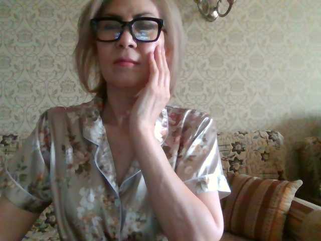 Elegant00Lady