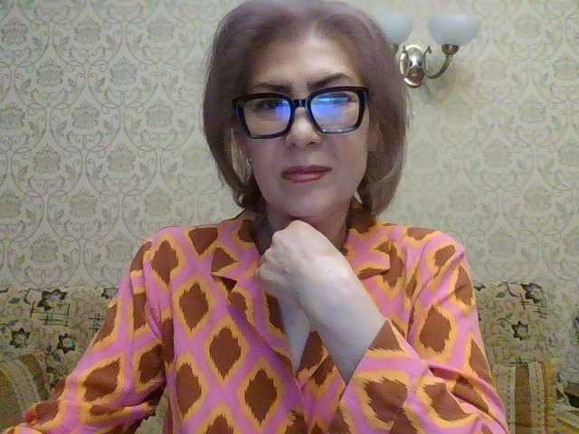 Elegant00Lady live cam on BongaCams