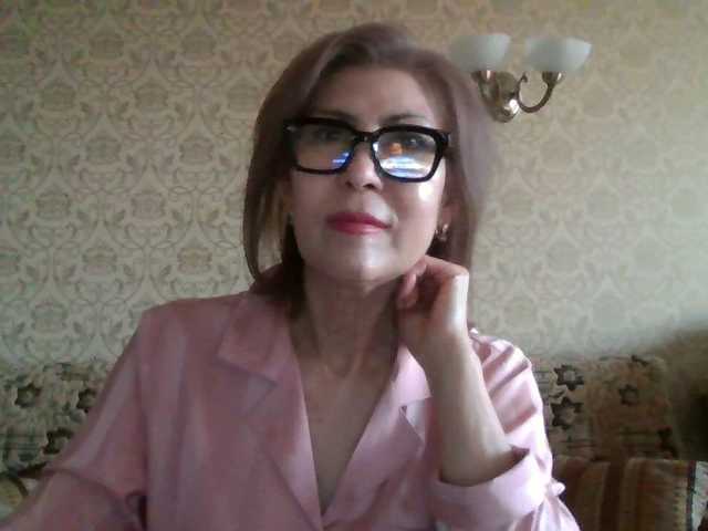 Elegant00Lady