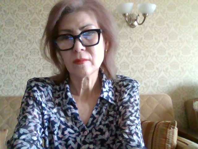 Elegant00Lady's BongaCams show and profile