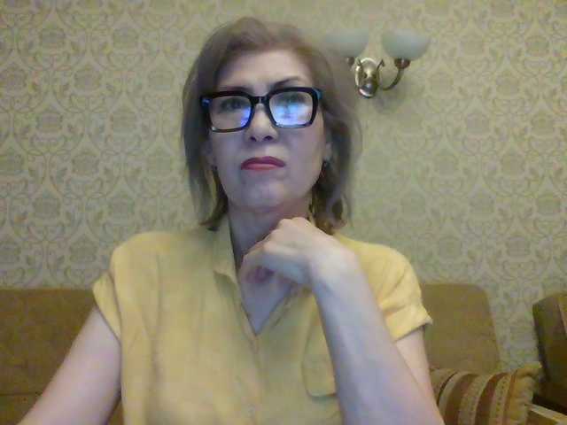 Elegant00Lady live cam on BongaCams