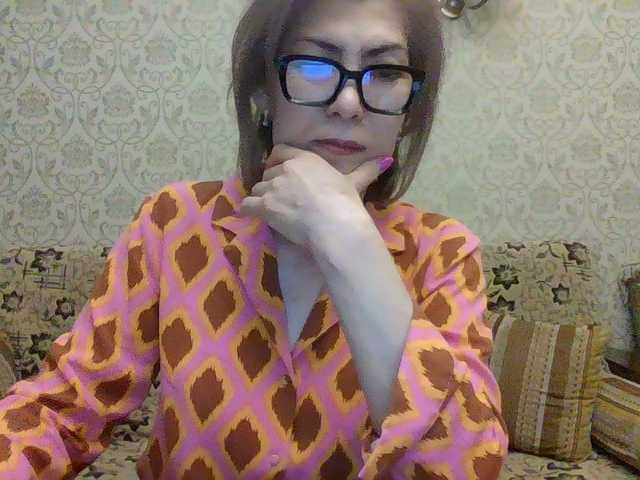 Elegant00Lady