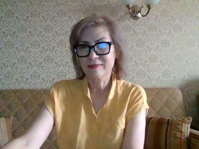 Elegant00Lady