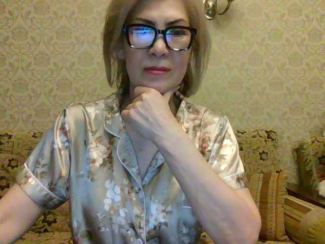 Elegant00Lady