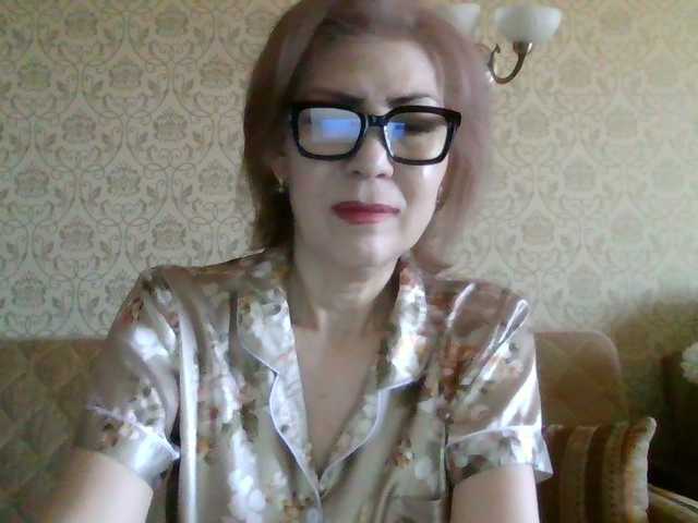 Elegant00Lady