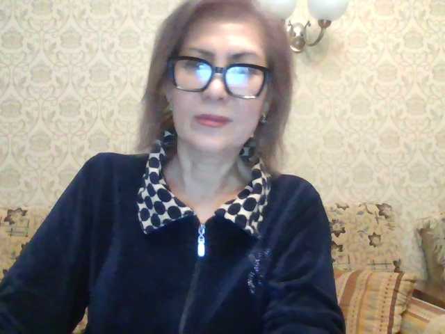 Elegant00Lady