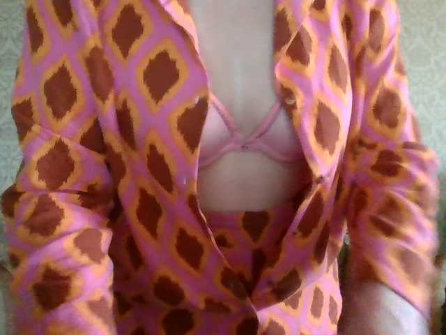 Elegant00Lady live cam on BongaCams